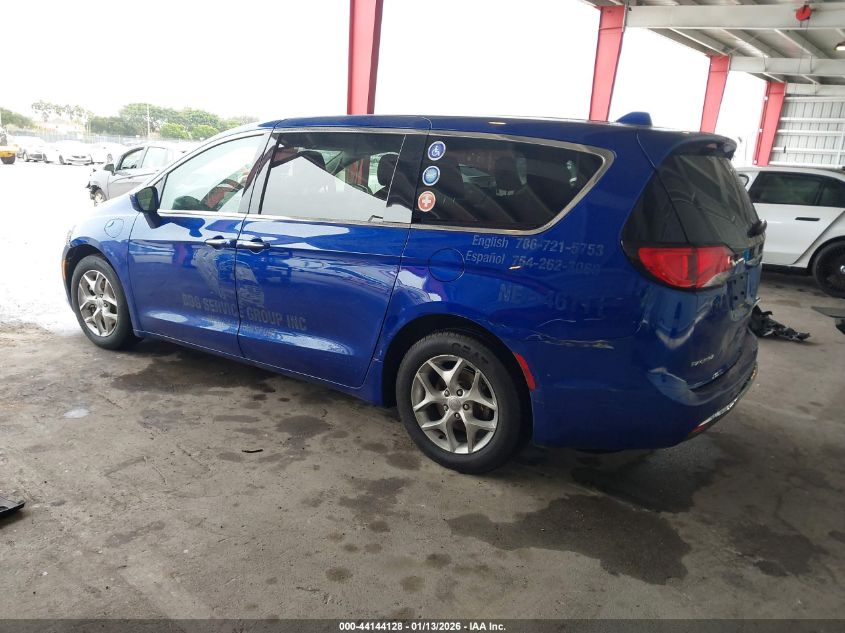 2018 Chrysler Pacifica Hybrid Touring Plus