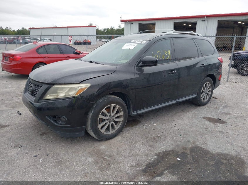 2016 Nissan Pathfinder Platinum/S/Sl/Sv
