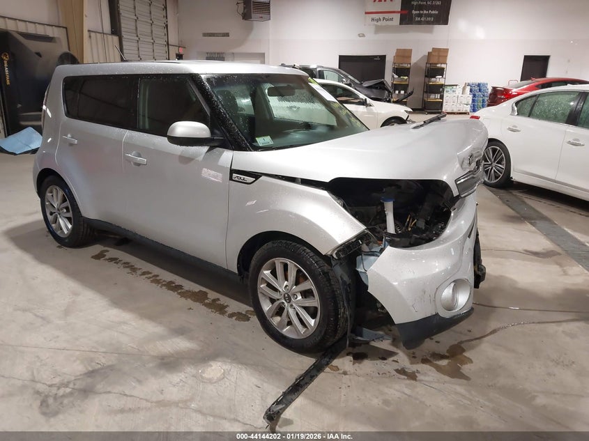 2019 Kia Soul +