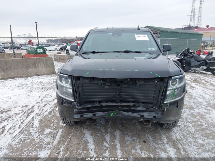 2020 Chevrolet Suburban 4Wd Lt VIN: 1GNSKHKC1LR303353 Lot: 44144246