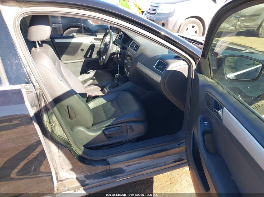 2014 Volkswagen Jetta 1.8T Se