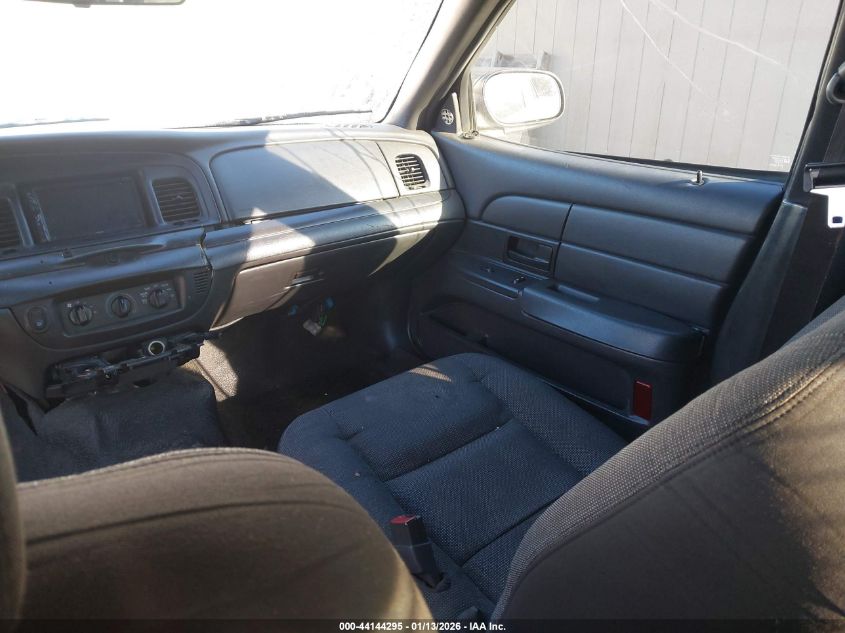 2003 Ford Crown Victoria Police