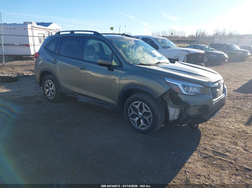 2020 Subaru Forester Premium