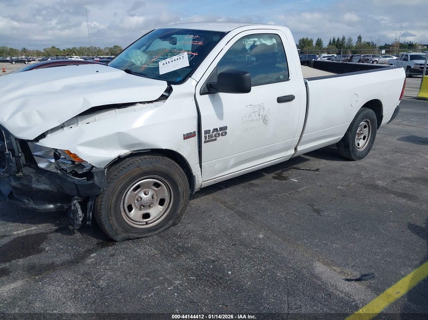 2019 Ram 1500 Classic Tradesman 4X2 8' Box