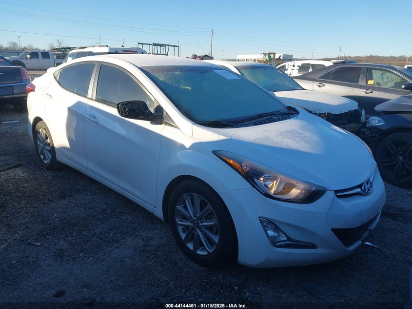 2014 HYUNDAI ELANTRA SE