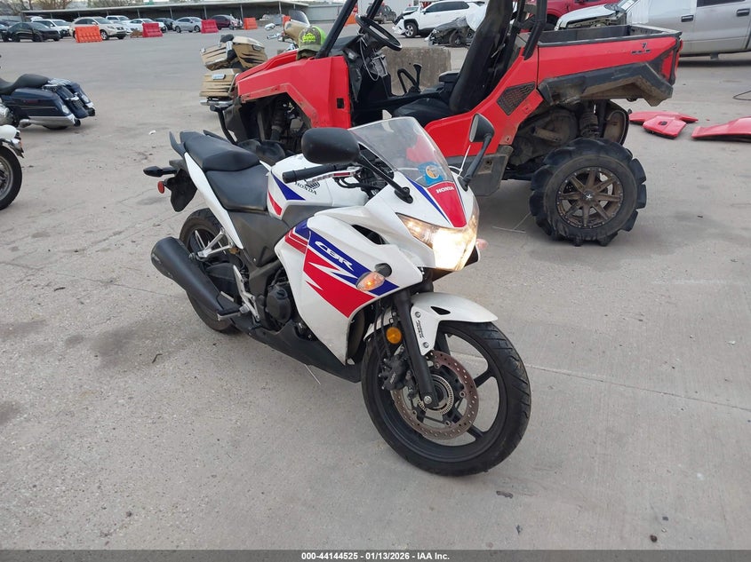 MLHMC4112D5300913 HONDA CBR250 Photo 1