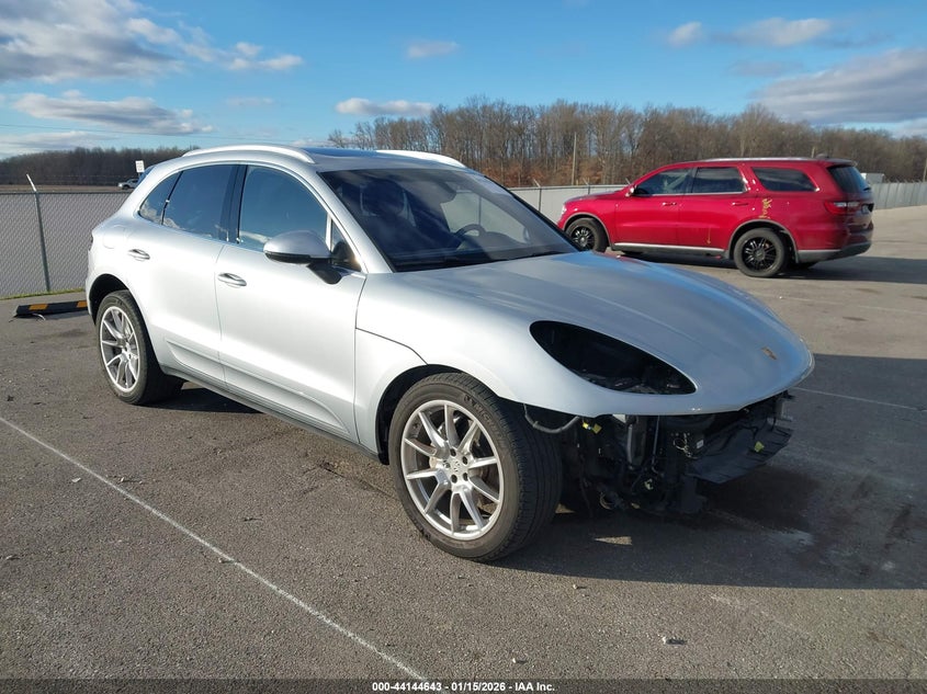2015 Porsche Macan S