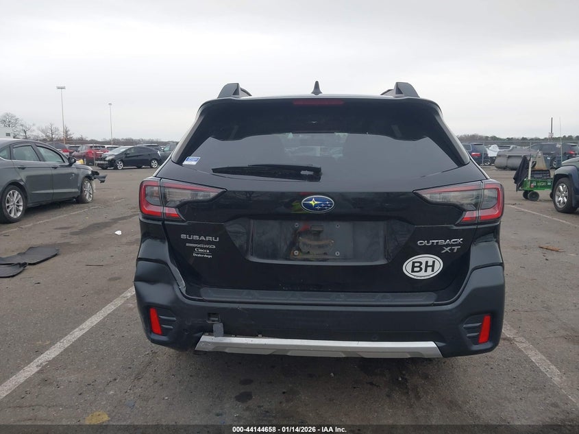 2022 Subaru Outback Limited Xt VIN: 4S4BTGND1N3244424 Lot: 44144658