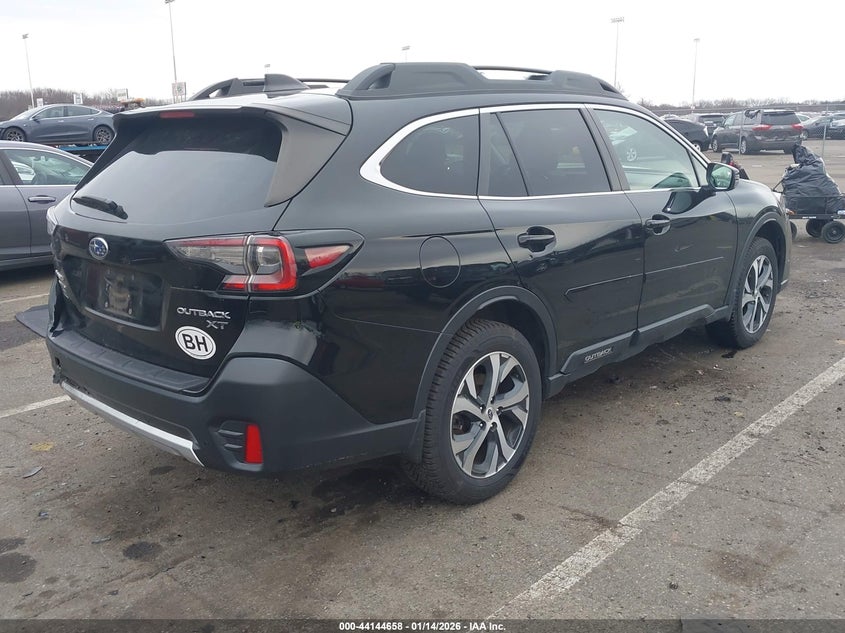2022 Subaru Outback Limited Xt