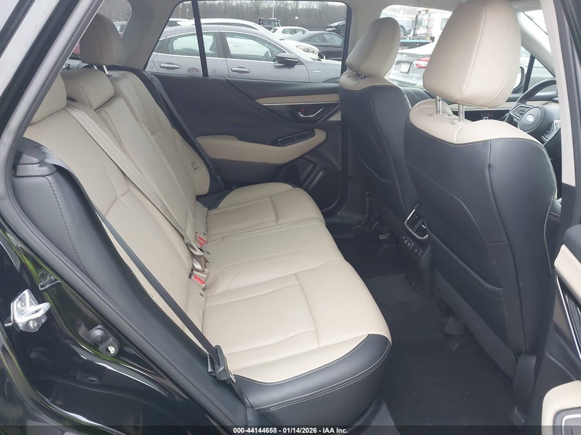 2022 Subaru Outback Limited Xt VIN: 4S4BTGND1N3244424 Lot: 44144658