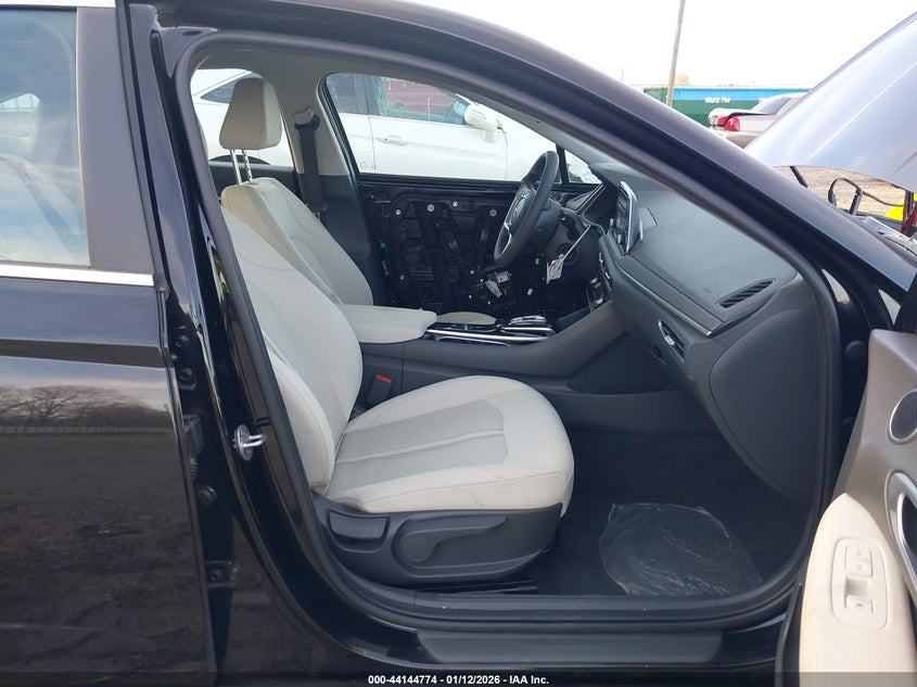 2023 Hyundai Sonata Se