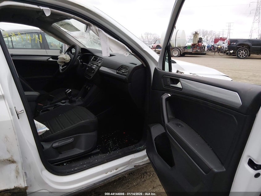 2022 Volkswagen Tiguan 2.0T S