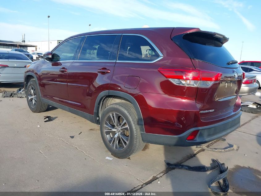 2019 Toyota Highlander Le