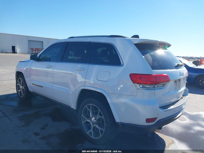 2018 Jeep Grand Cherokee Sterling Edition 4X2
