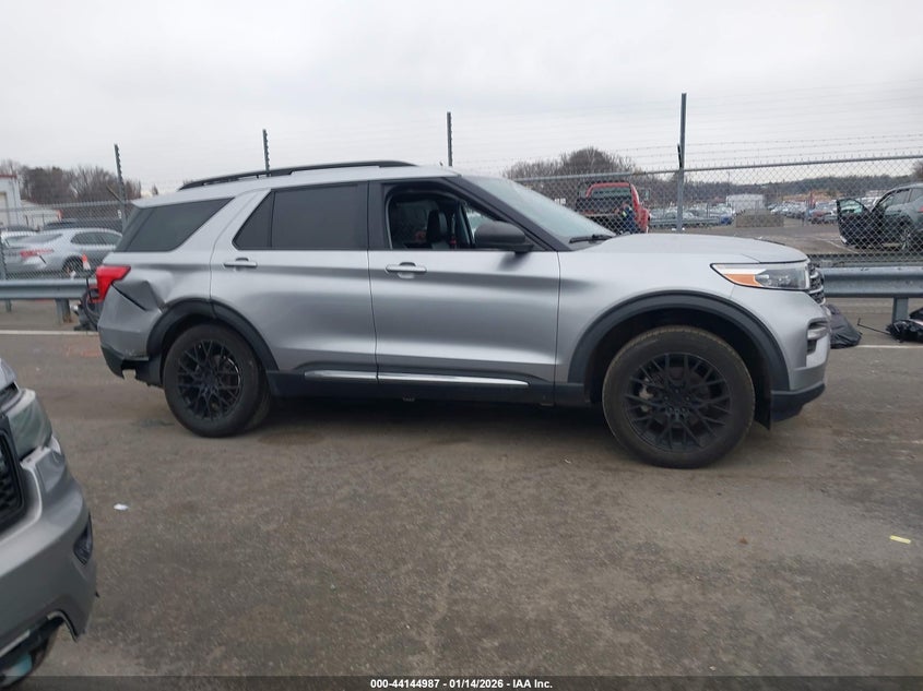 AtlanticExpress - Ford Explorer