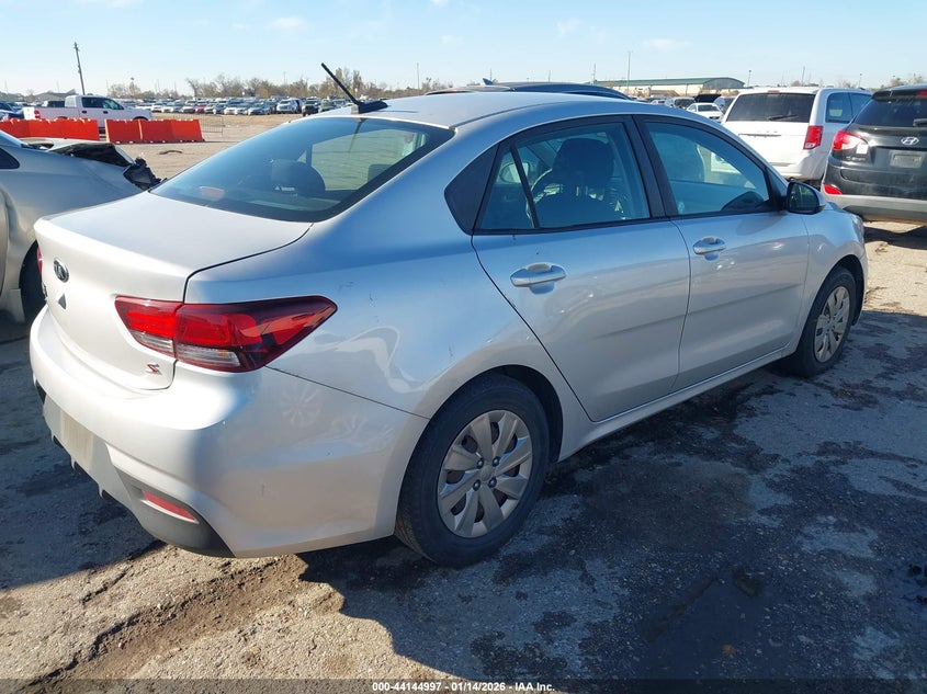 Vin: 3kpa24ab4je071569, lot: 44640929, kia rio s 20184