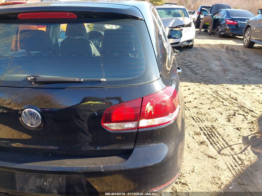 2012 Volkswagen Golf 2.5L 4-Door