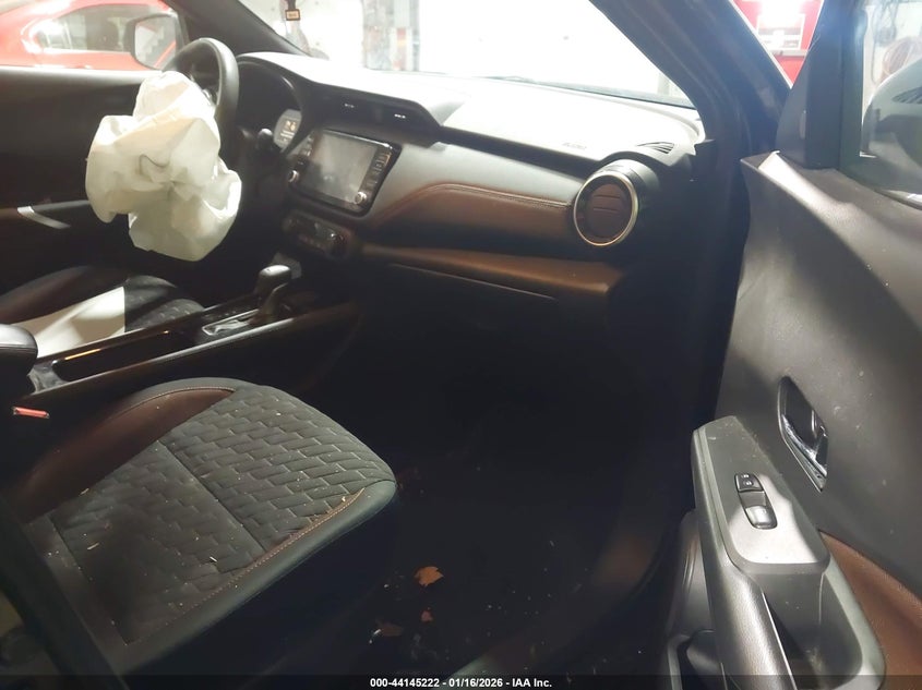 2023 Nissan Kicks Sr Xtronic Cvt