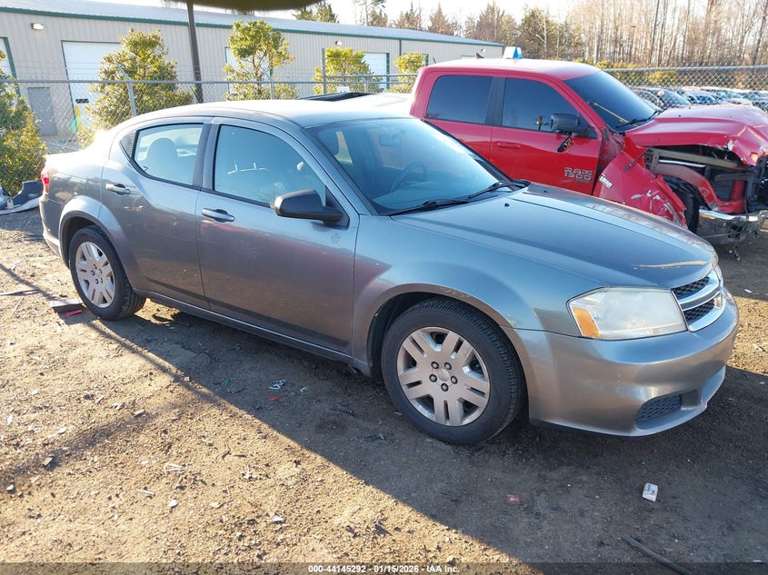 DODGE AVENGER SE