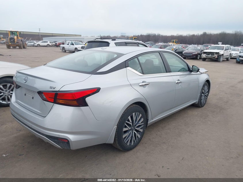 2024 Nissan Altima Sv Fwd