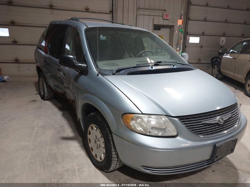 2003 Chrysler Town & Country Lx