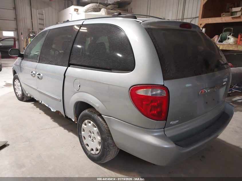 2003 Chrysler Town & Country Lx