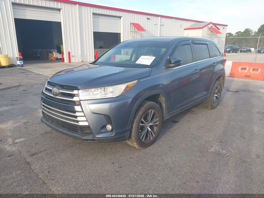 Vin: 5tdzzrfh7hs222087, lot: 44641367, toyota highlander le plus 20172