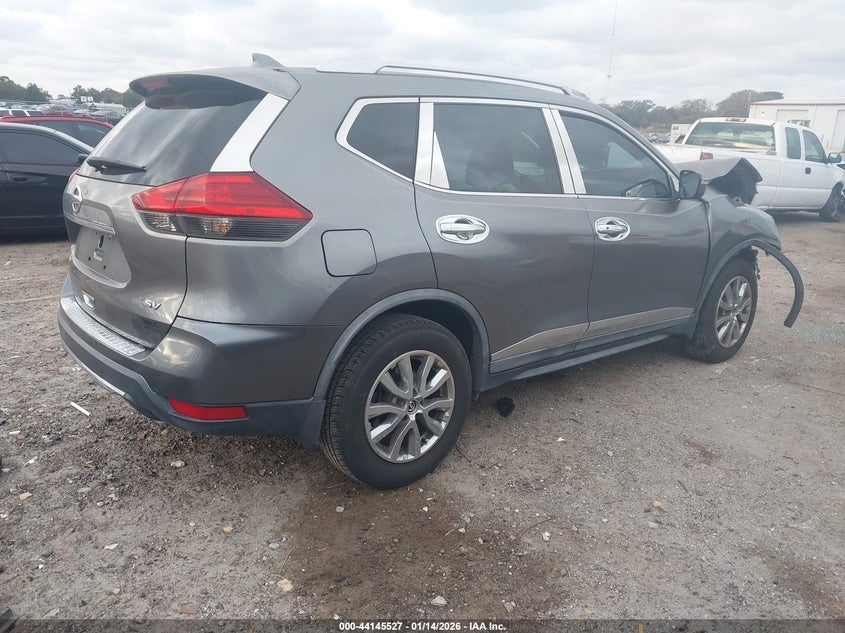 2017 Nissan Rogue Sv
