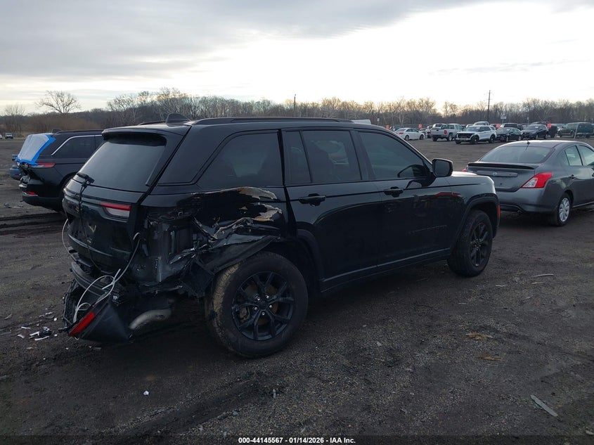 2024 Jeep Grand Cherokee Altitude X 4X4