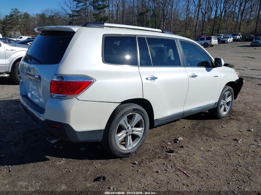 2013 Toyota Highlander Limited V6