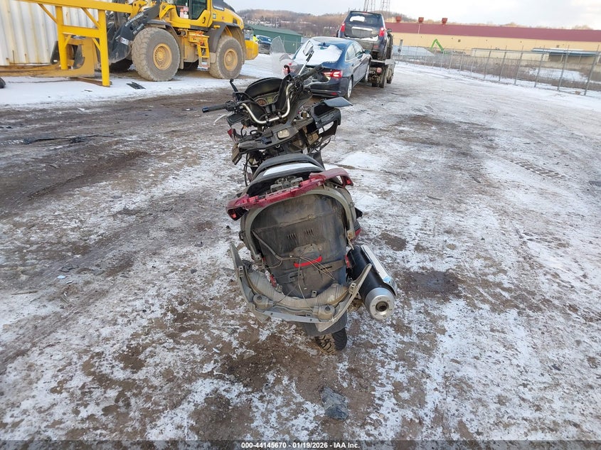 2008 Suzuki An400 VIN: JS1CK44A282103223 Lot: 44145670