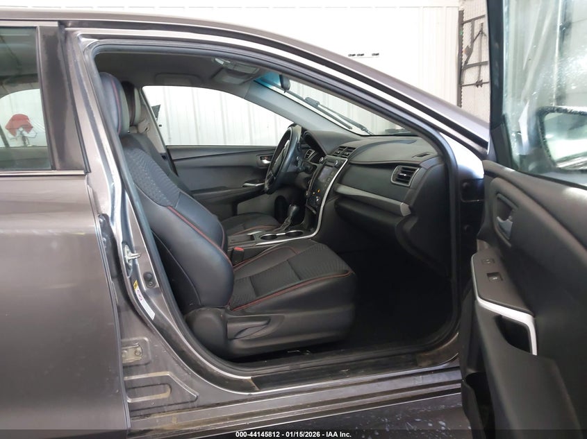 2015 Toyota Camry Se