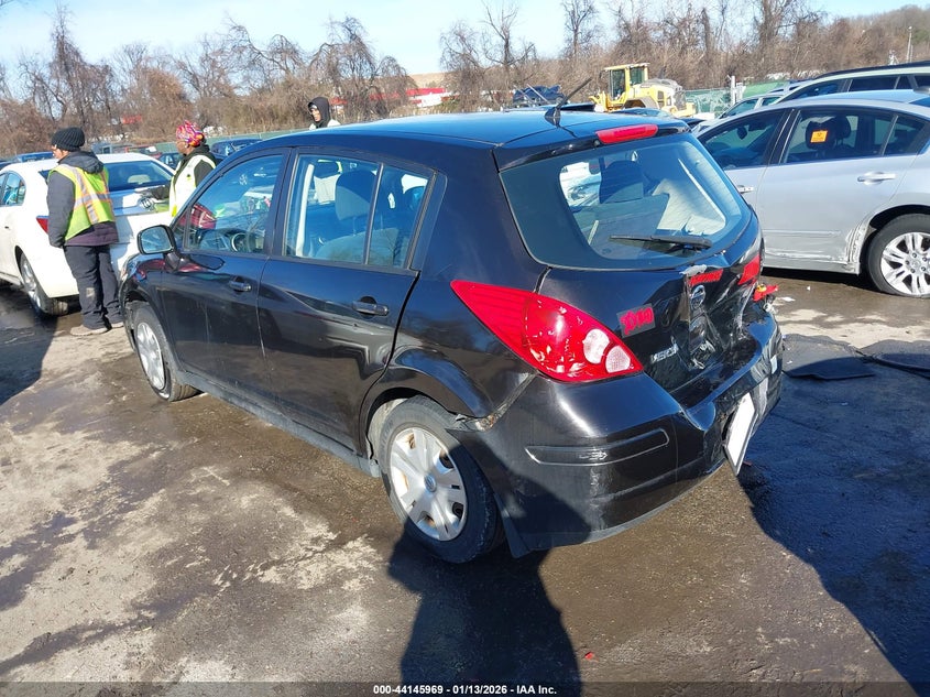2011 Nissan Versa 1.8S