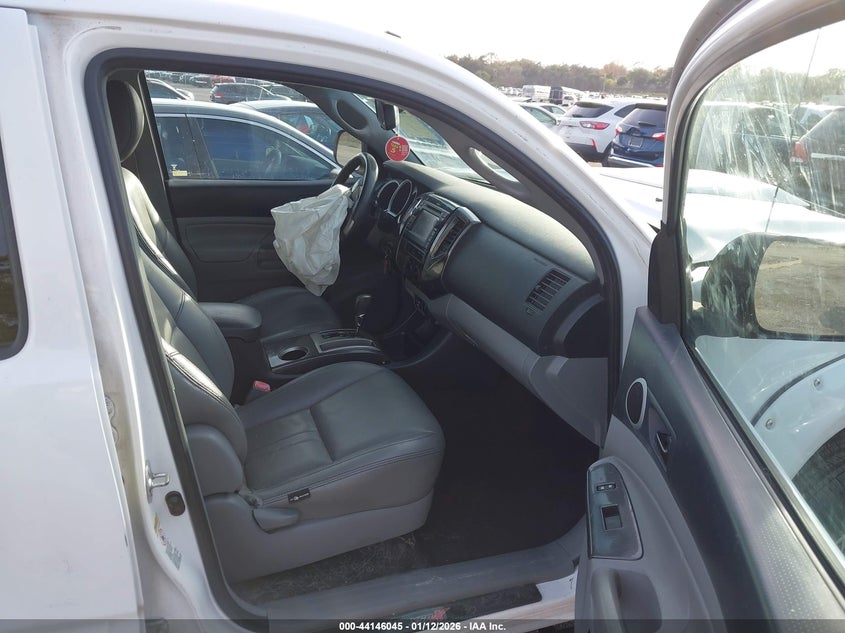 2013 Toyota Tacoma Prerunner V6