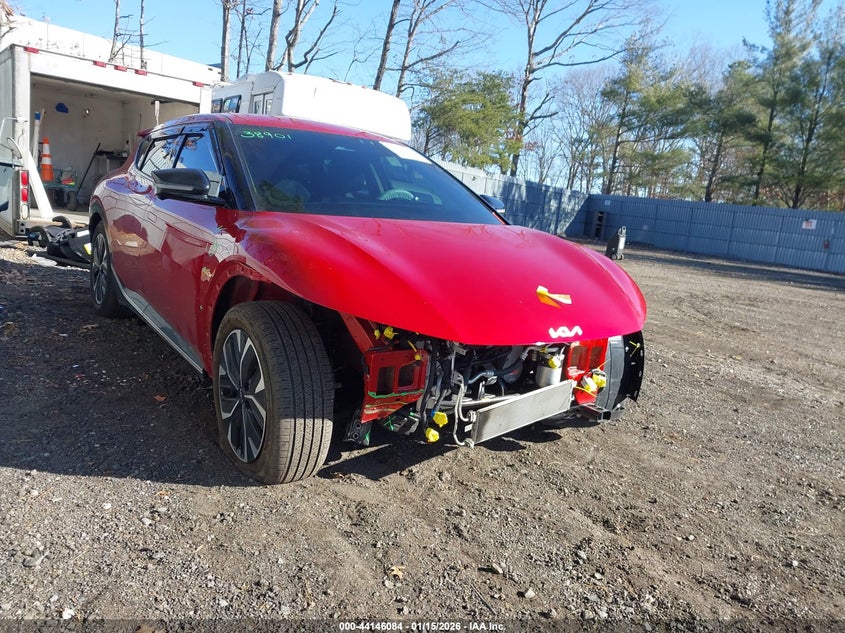 KNDC3DLC7R5621253 KIA EV6 Photo 1