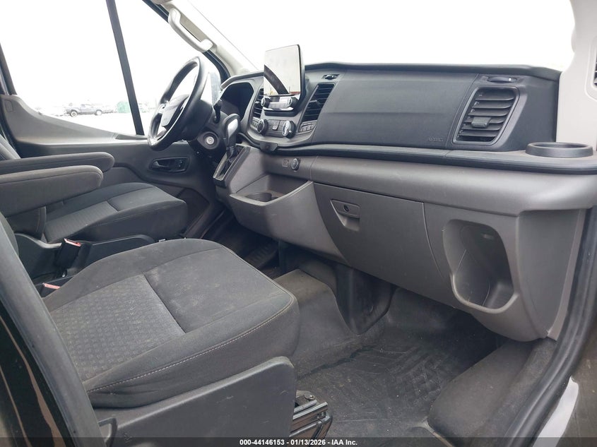 2021 Ford Transit-350