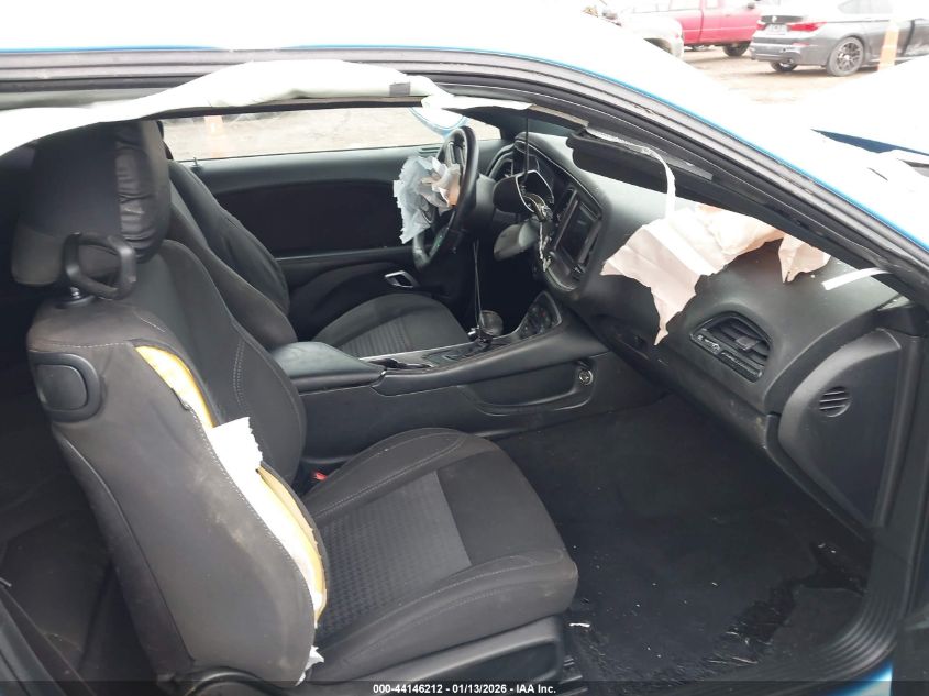 2019 Dodge Challenger Sxt