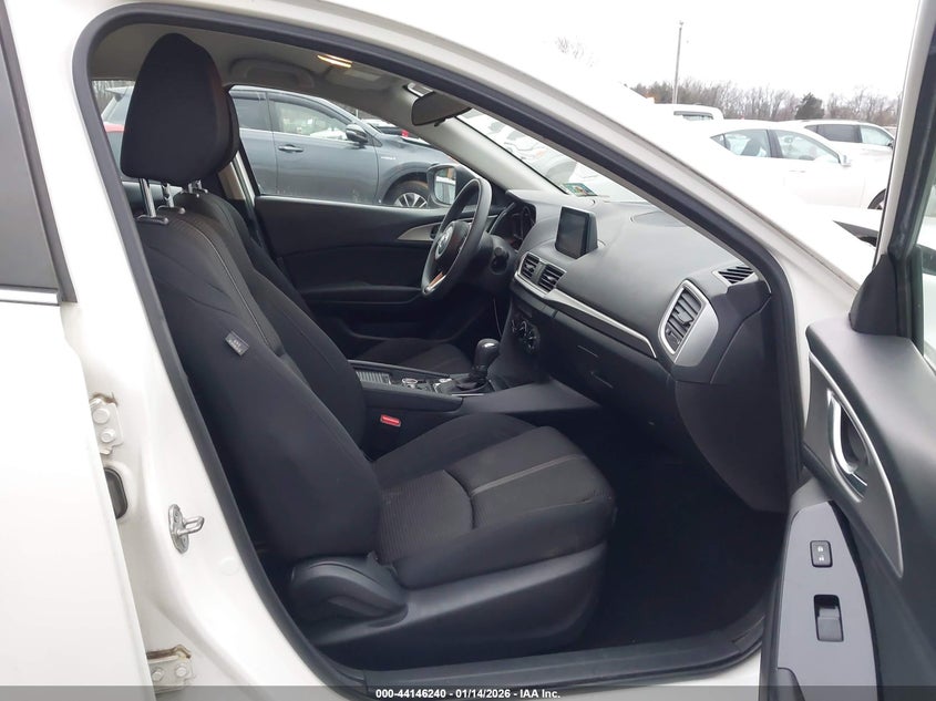 2018 Mazda Mazda3 Sport