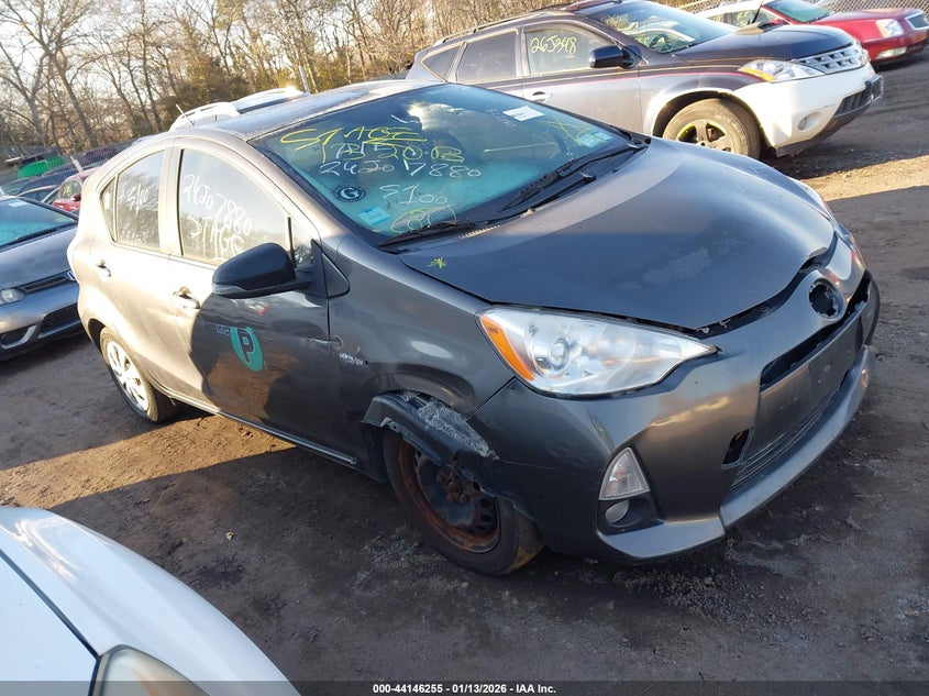 2012 TOYOTA PRIUS C auction photo 1