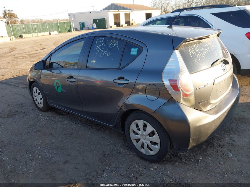 2012 TOYOTA PRIUS C auction photo 3