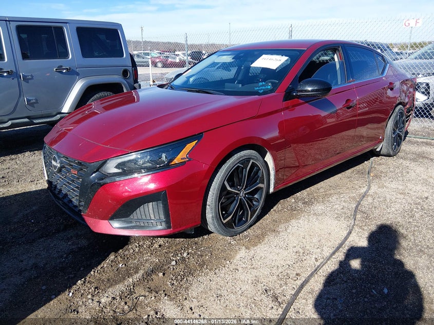 2024 Nissan Altima Sr Fwd