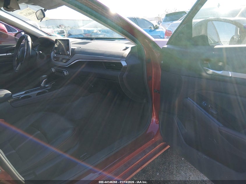 2024 Nissan Altima Sr Fwd