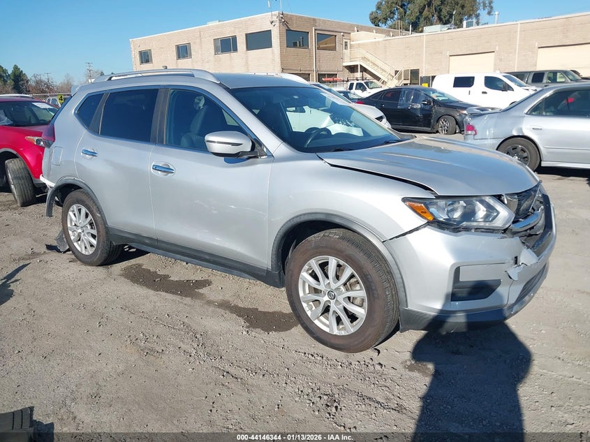 2018 Nissan Rogue Sv