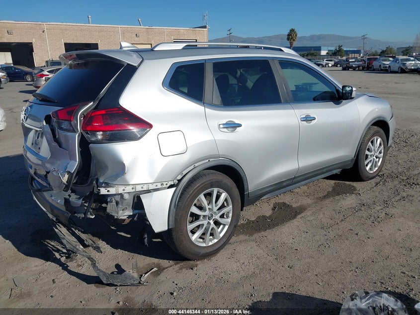 2018 Nissan Rogue Sv