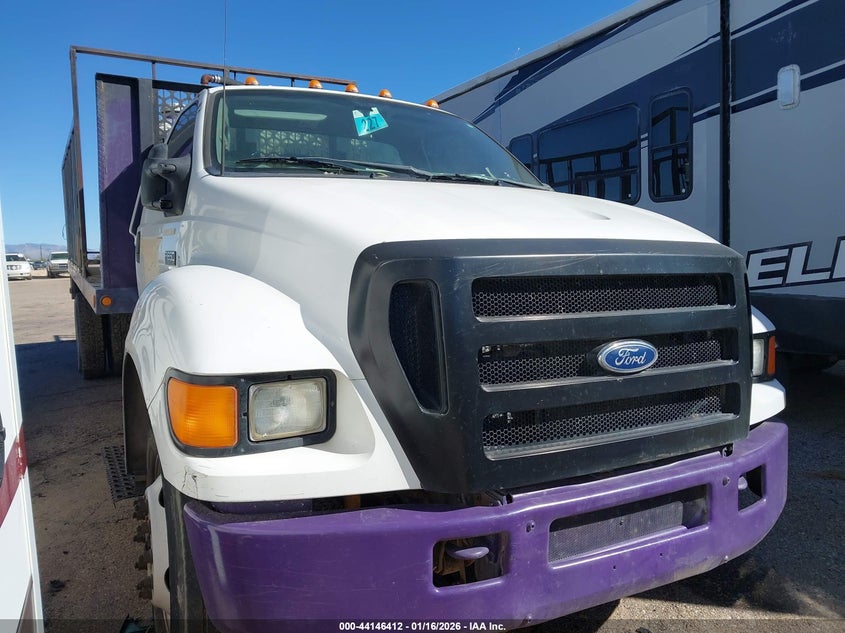 2004 Ford F650 Super Duty