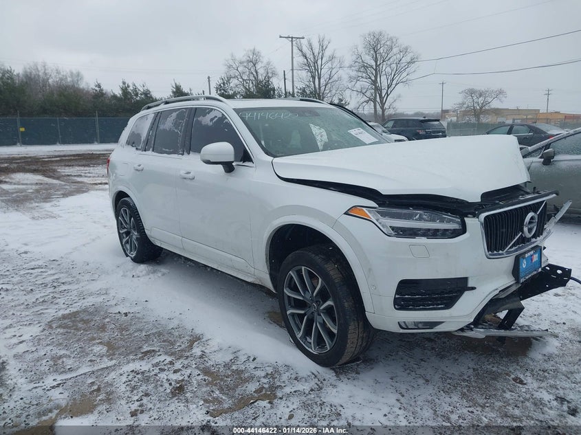 2018 VOLVO XC90 T6 MOMENTUM