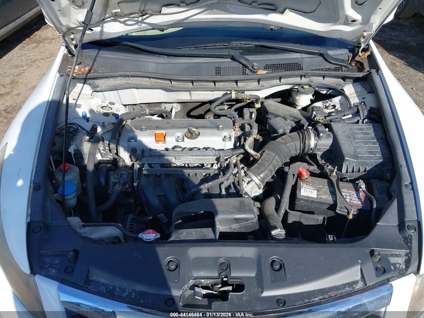 2011 Honda Accord 2.4 Se VIN: 1HGCP2F61BA102812 Lot: 44146464