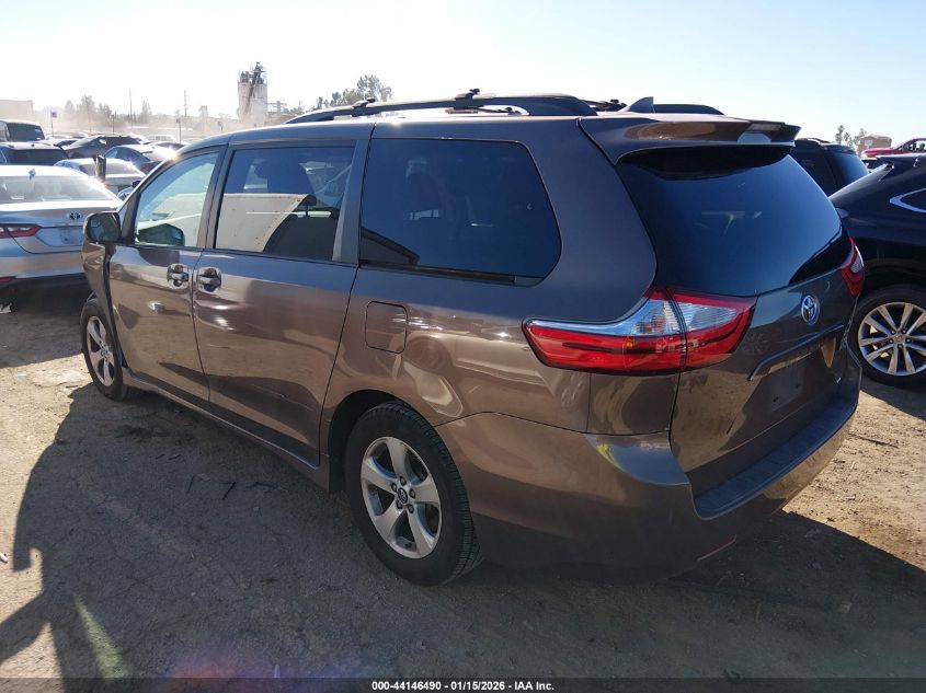 2018 Toyota Sienna Le 8 Passenger
