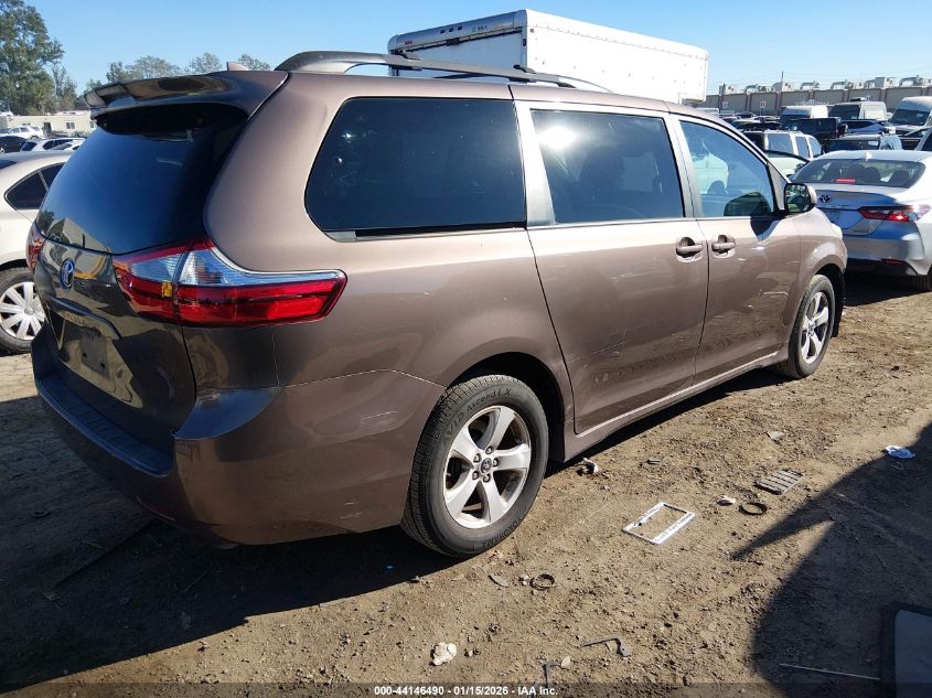2018 Toyota Sienna Le 8 Passenger