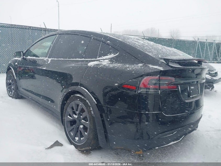 2024 Tesla Model X Long Range